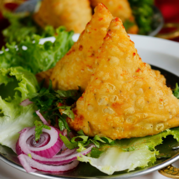 4 Pcs Veg Samosa